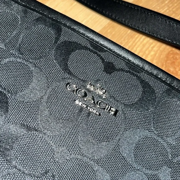 Coach Black Signature Tote Bag - Picture 8 of 13